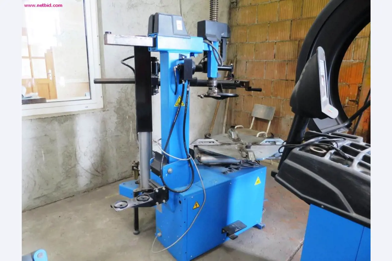 Nutzfahrzeuge Baumaschinen Landmaschinen-1