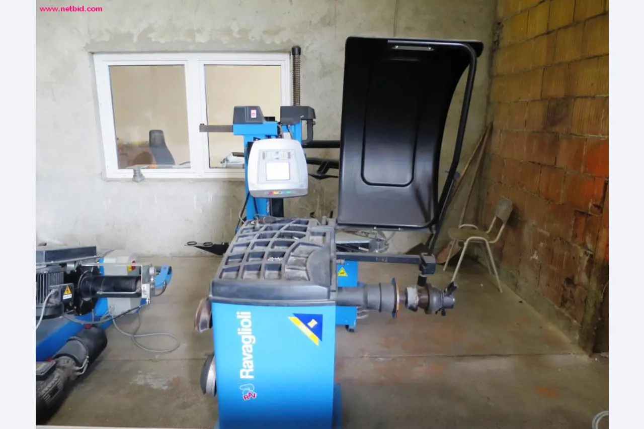 Utility vehicles, agricultural vehicles, construction machinery -2