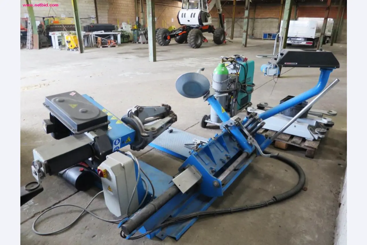 Utility vehicles, agricultural vehicles, construction machinery -2