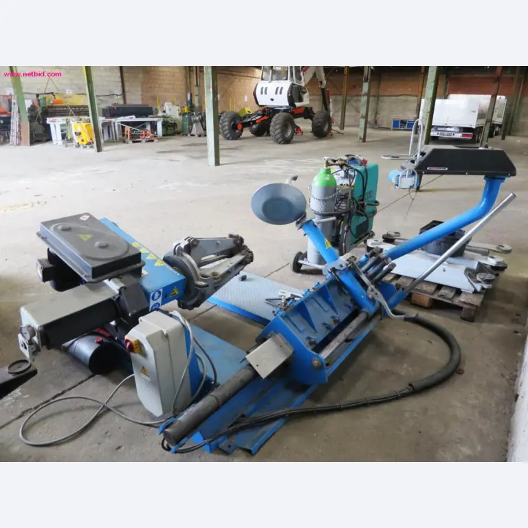 Utility vehicles, agricultural vehicles, construction machinery -2