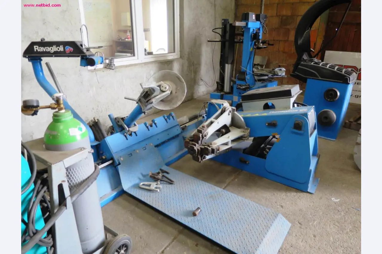 Utility vehicles, agricultural vehicles, construction machinery -3