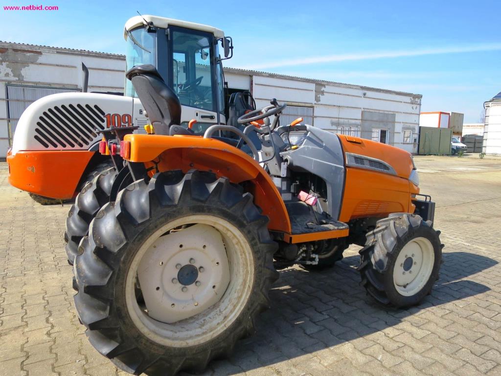 Utility vehicles, agricultural vehicles, construction machinery -2