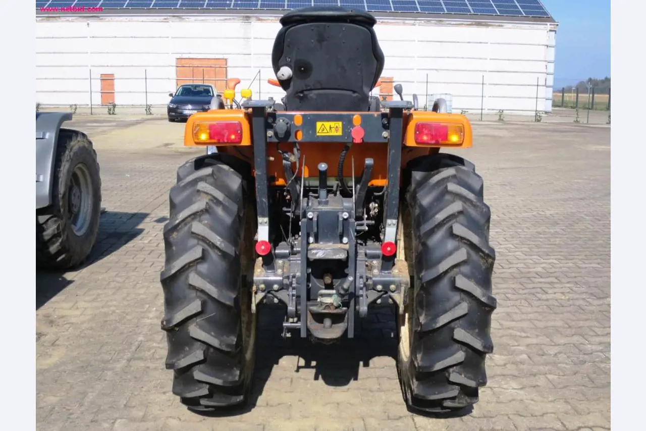 Utility vehicles, agricultural vehicles, construction machinery -4