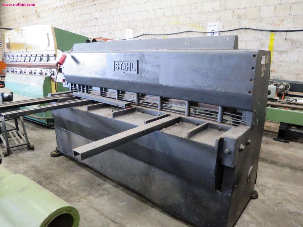 Utility vehicles, agricultural vehicles, construction machinery -1