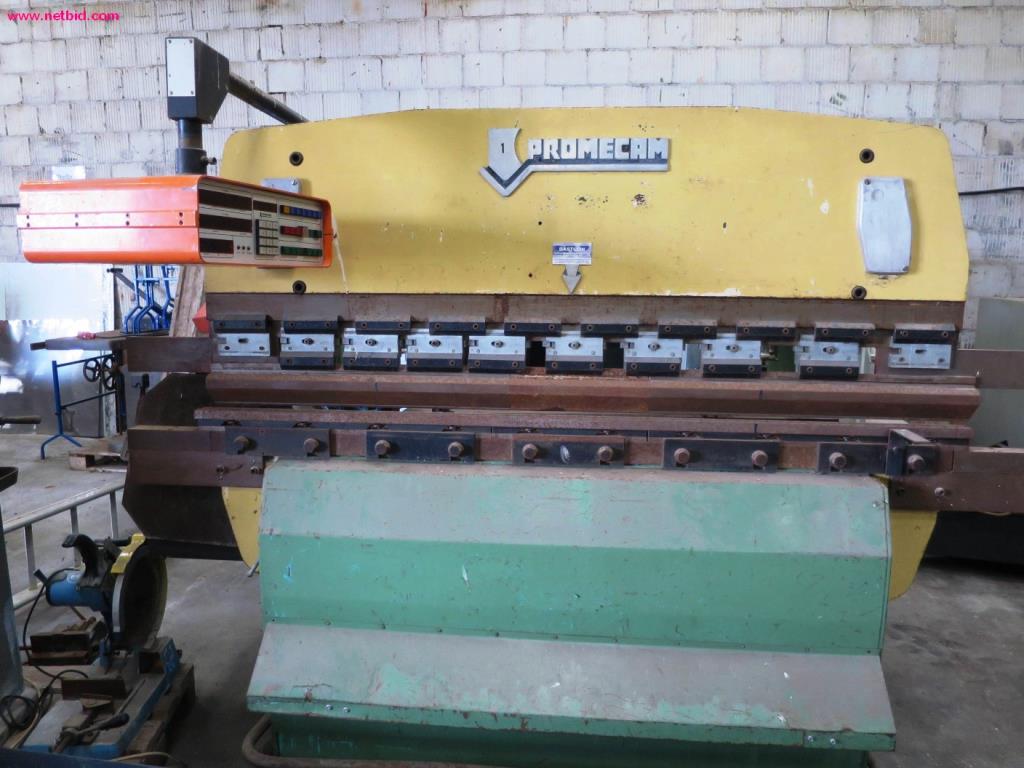 Utility vehicles, agricultural vehicles, construction machinery -1