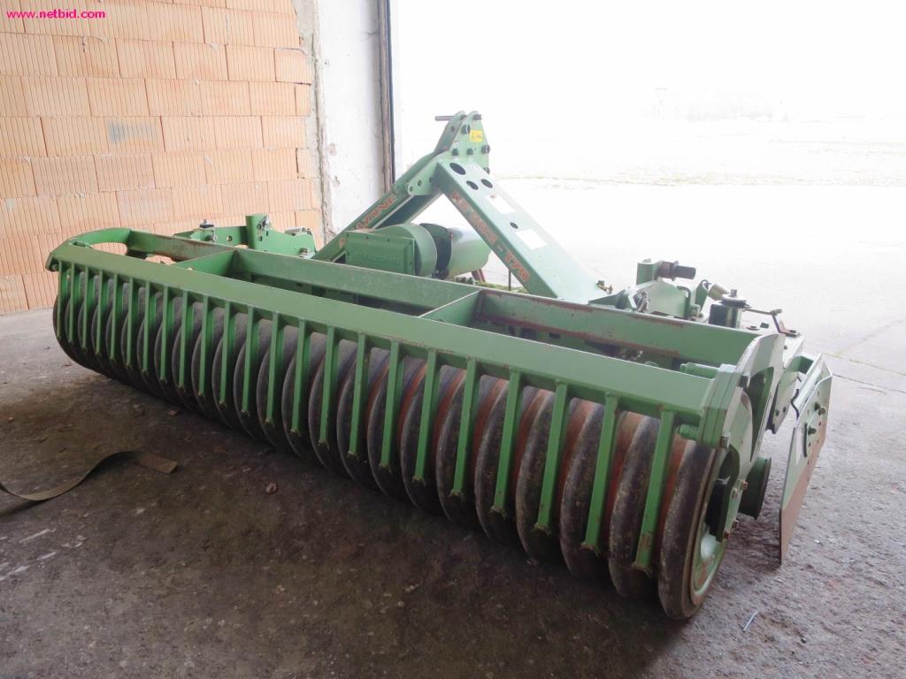 Utility vehicles, agricultural vehicles, construction machinery -3