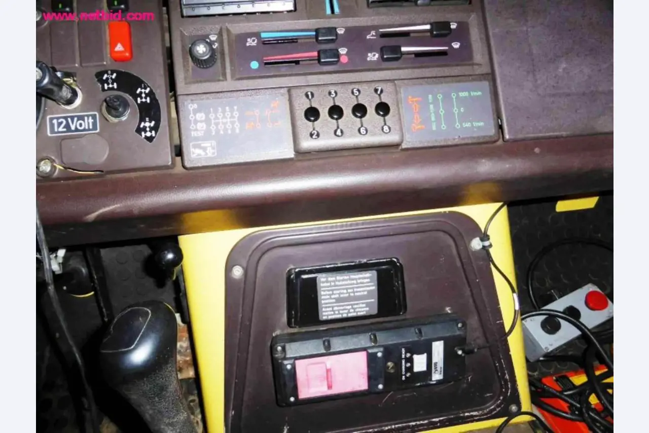 Bedrijfsvoertuigen Bouwmachines Landbouwmachines-6