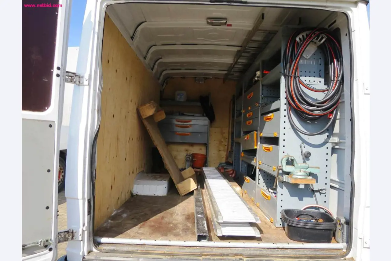 Nutzfahrzeuge Baumaschinen Landmaschinen-16