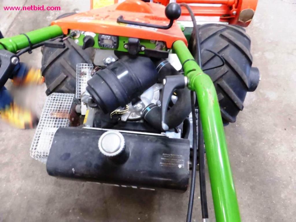 Utility vehicles, agricultural vehicles, construction machinery -2