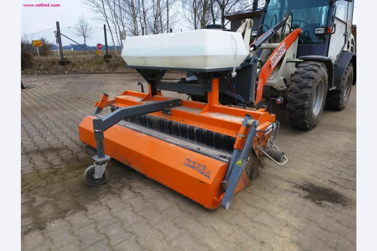 Utility vehicles, agricultural vehicles, construction machinery -2