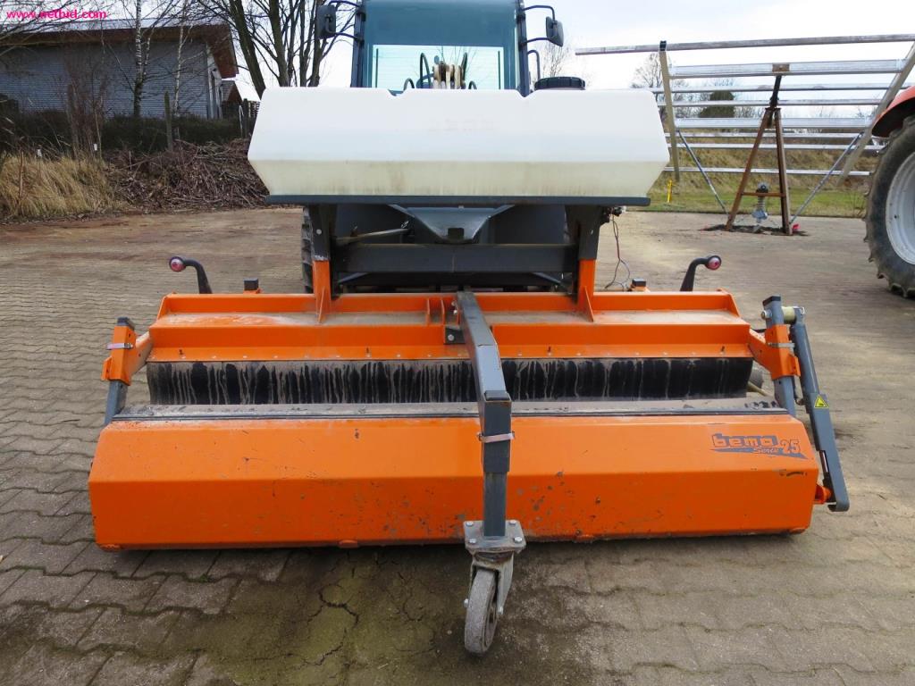 Utility vehicles, agricultural vehicles, construction machinery -3