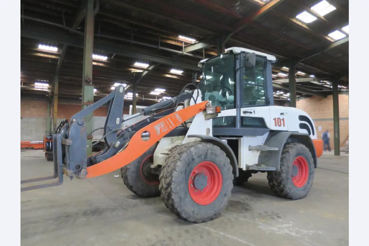 Utility vehicles, agricultural vehicles, construction machinery -1