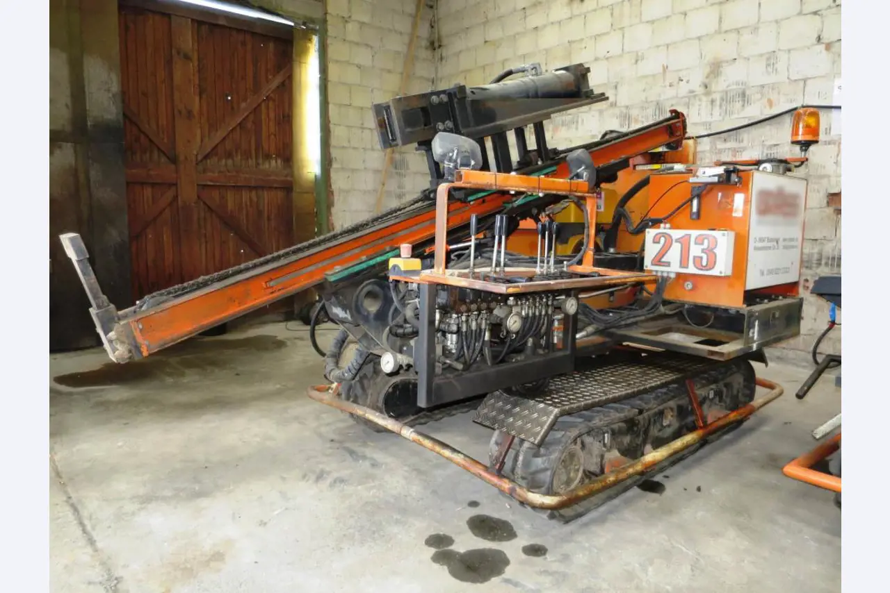 Utility vehicles, agricultural vehicles, construction machinery -1