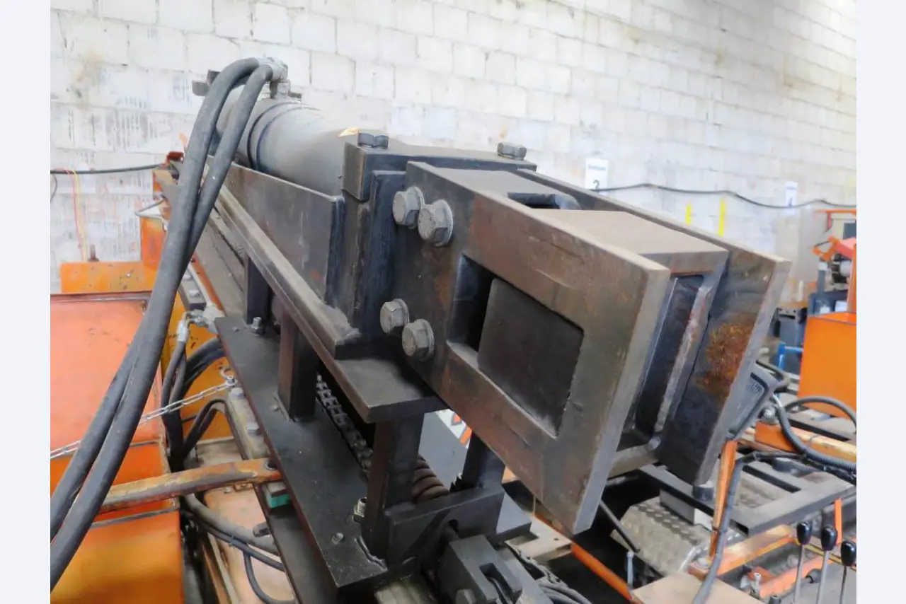 Utility vehicles, agricultural vehicles, construction machinery -8