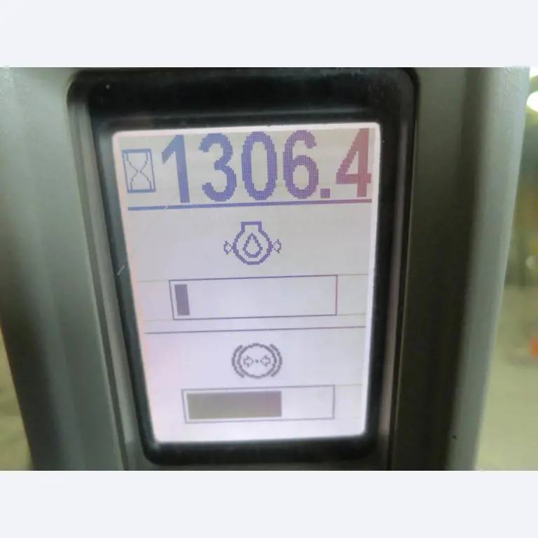 Utility vehicles, agricultural vehicles, construction machinery -15