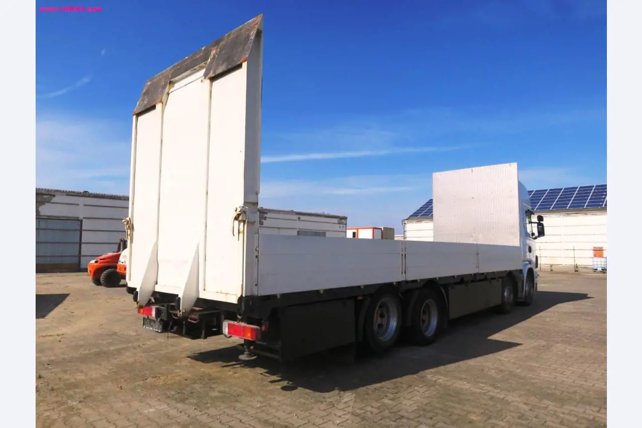 Utility vehicles, agricultural vehicles, construction machinery -11