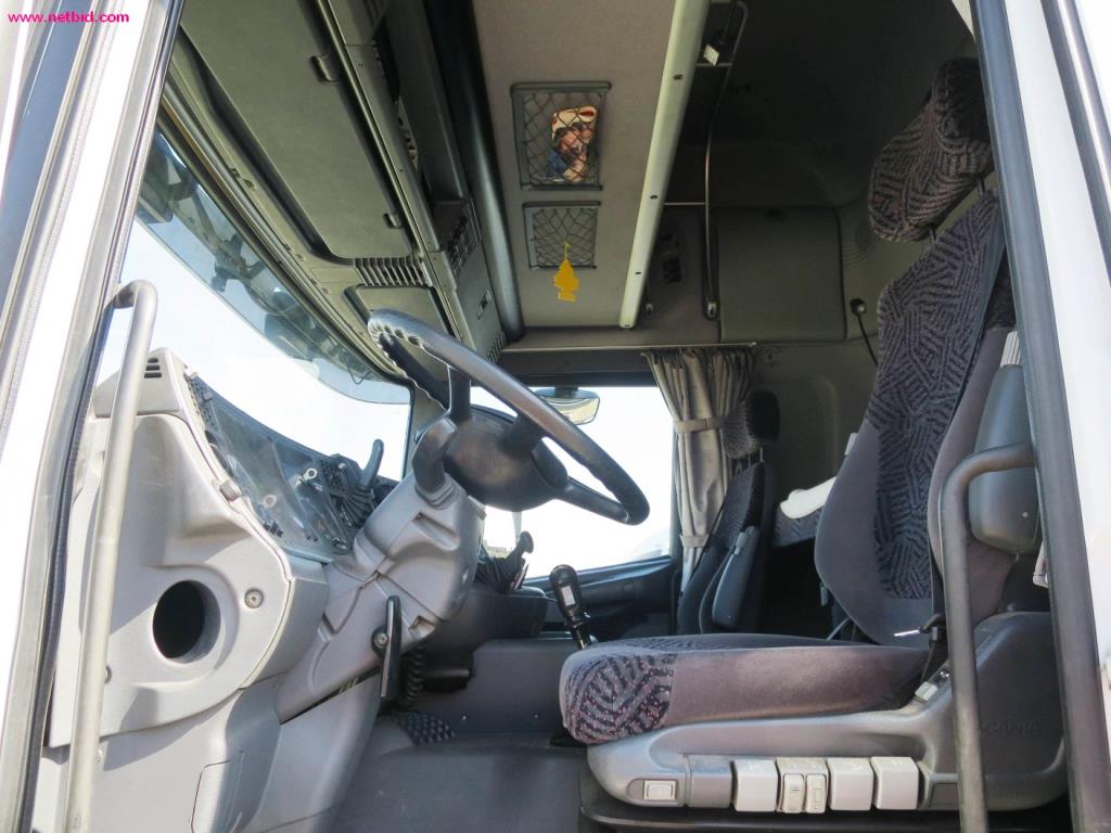 Utility vehicles, agricultural vehicles, construction machinery -16