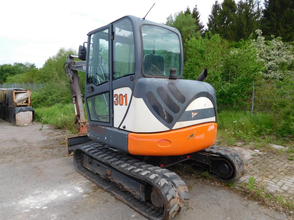 Utility vehicles, agricultural vehicles, construction machinery -4