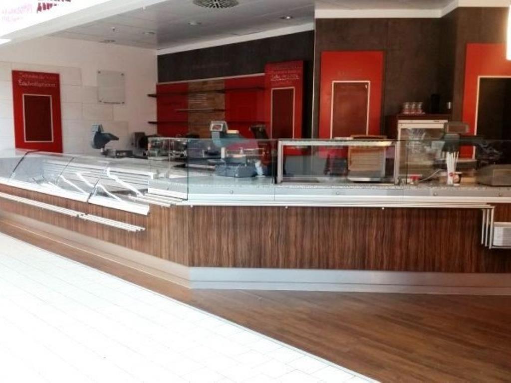 dobro vzdrževani mesarski stroji

-1