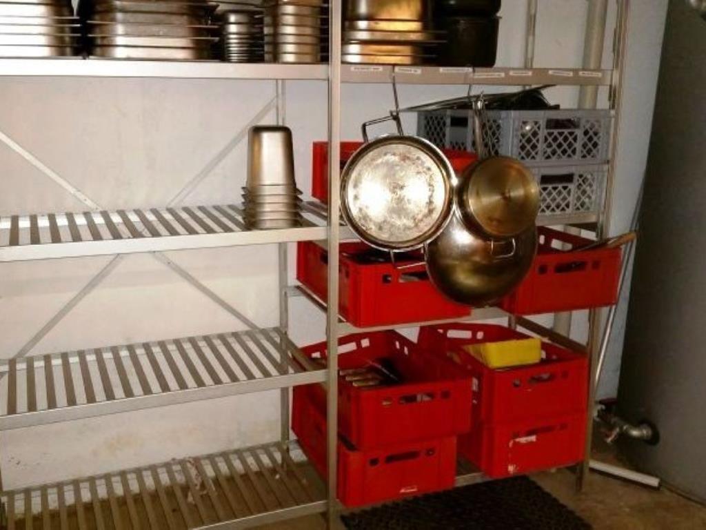 dobro vzdrževani mesarski stroji

-1