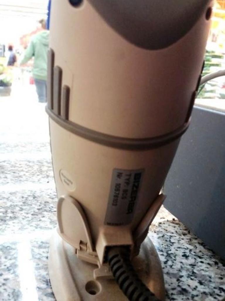 máquinas de talho em bom estado de conservação

-6