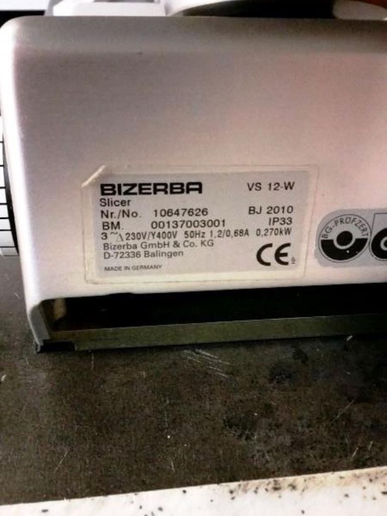 dobro vzdrževani mesarski stroji

-2