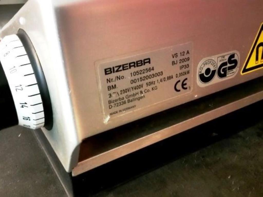 dobro vzdrževani mesarski stroji

-2