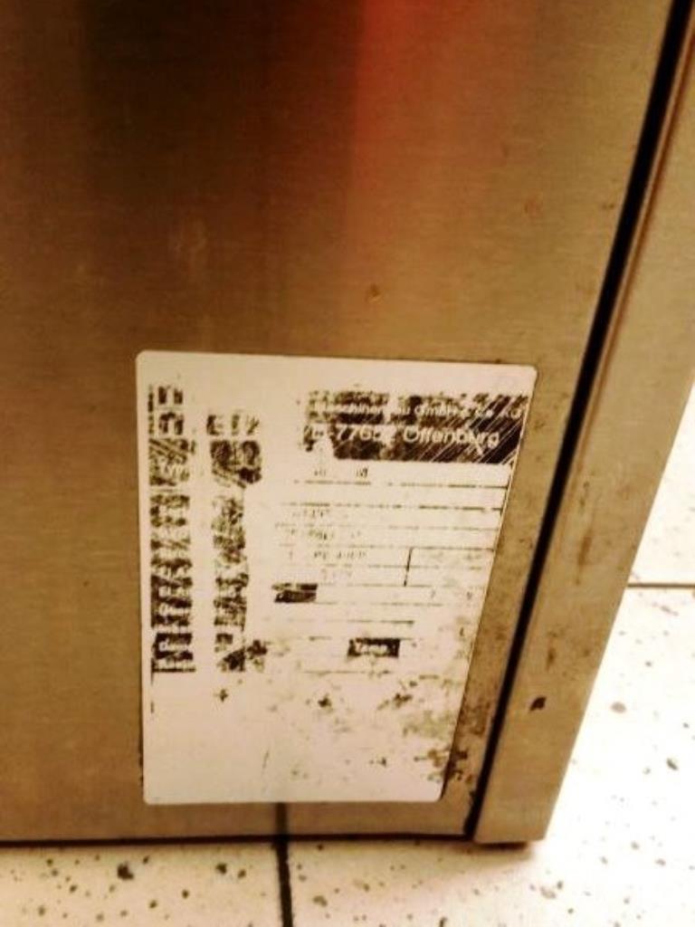 dobro vzdrževani mesarski stroji

-2