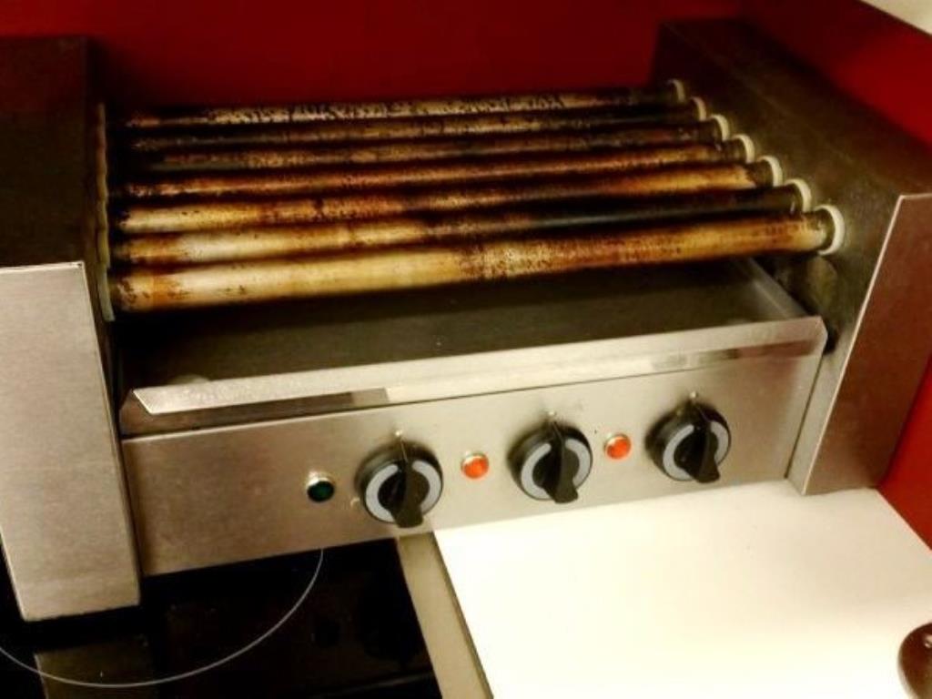 dobro vzdrževani mesarski stroji

-1