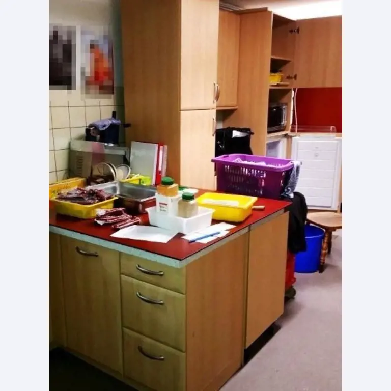 dobro vzdrževani mesarski stroji
-2