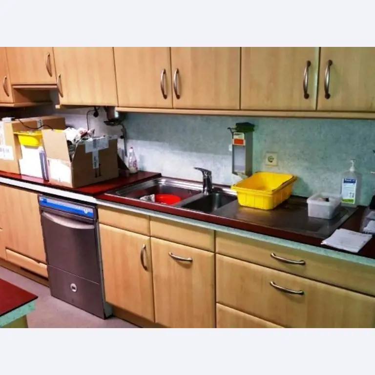 dobro vzdrževani mesarski stroji
-5