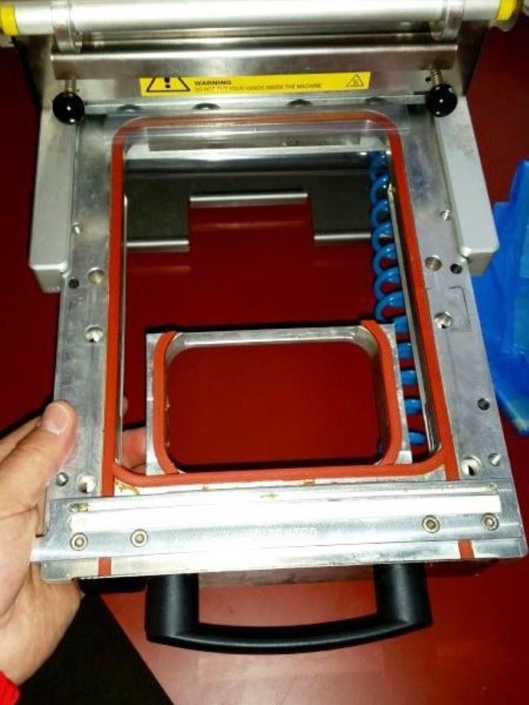 máquinas de talho em bom estado de conservação

-2