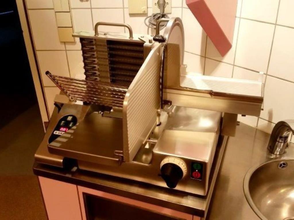 máquinas de talho em bom estado de conservação

-1