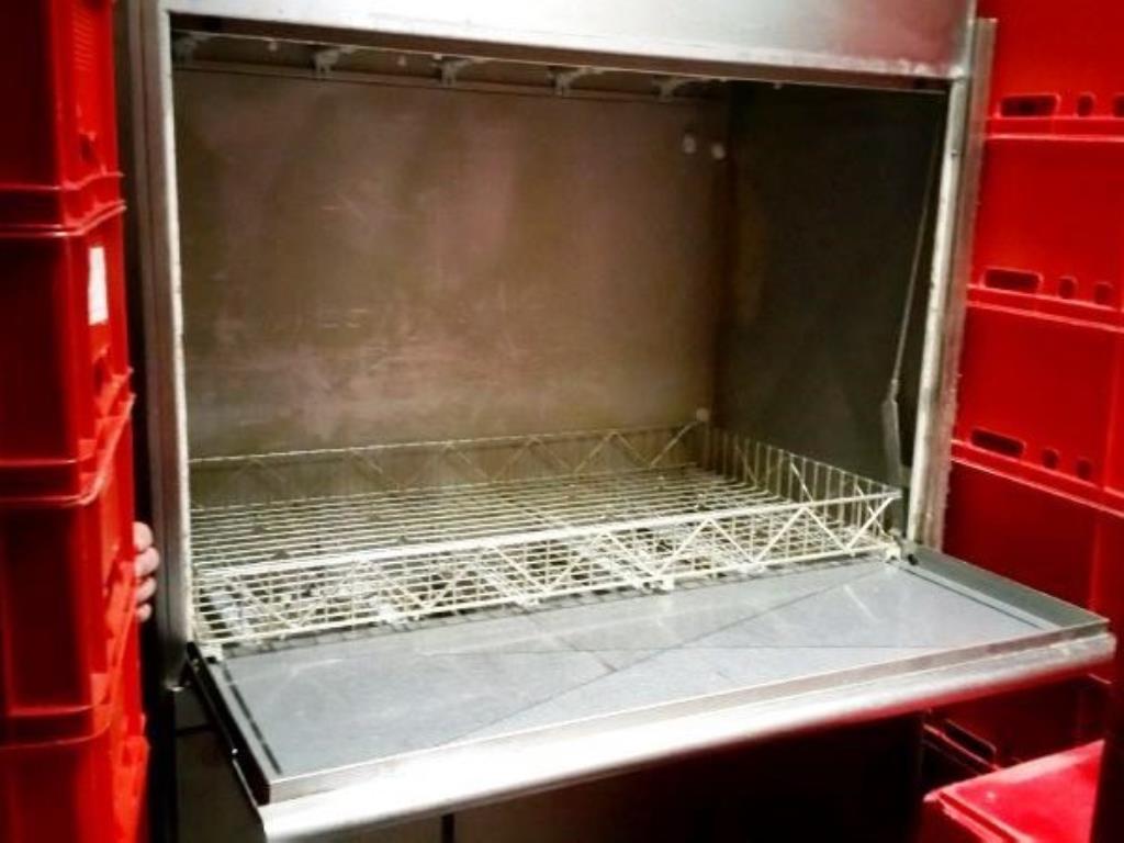 máquinas de talho em bom estado de conservação

-2