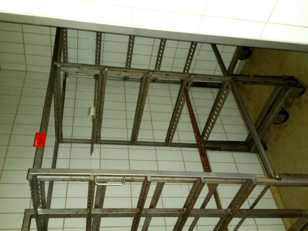 gepflegte Fleischerei-Maschinen

-2