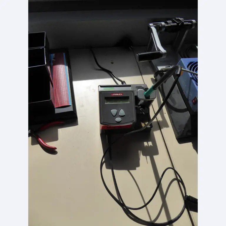 elektronische Baugruppenfertigung und Leiterplattenbestückung-1