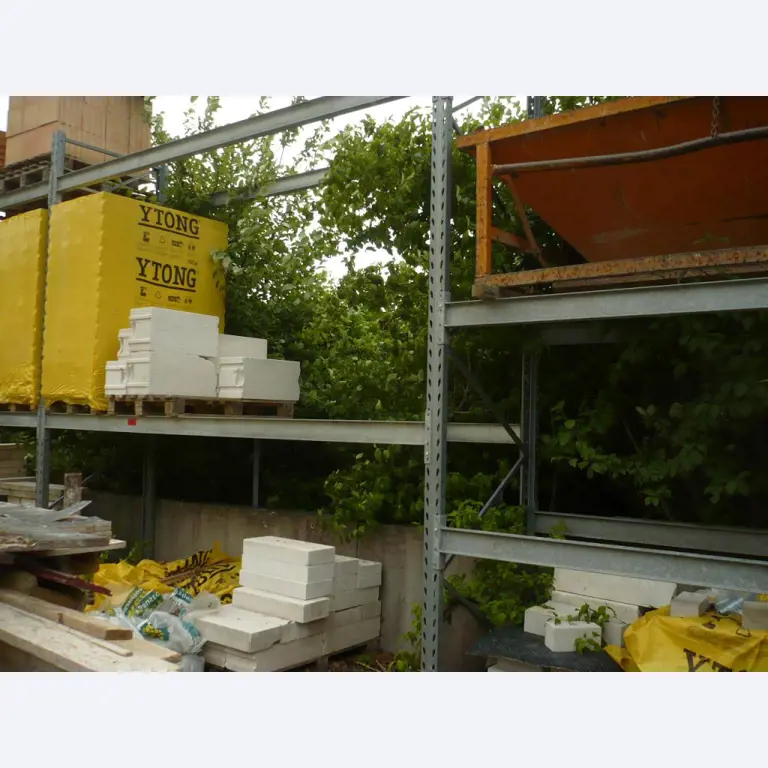 Bouwmachines, bouwuitrusting, handmatige machines, containers en voertuigen-1