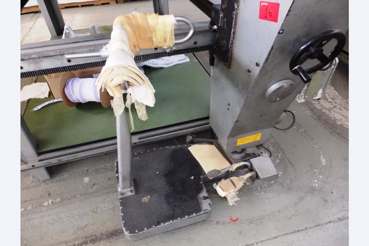 Fabricación de colchones y producto acabado.-4