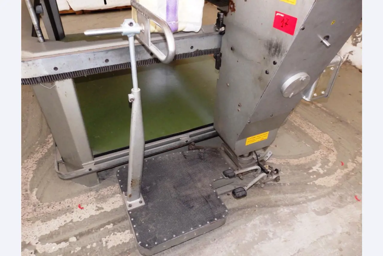 Máquinas para a produção de colchões, protecções de colchões, estrados de cama-2