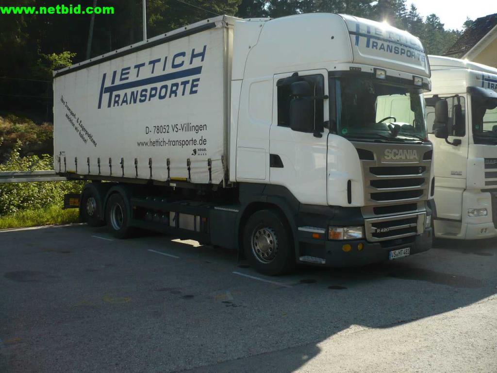 Trucks, semi-trailers, truck trailers-4