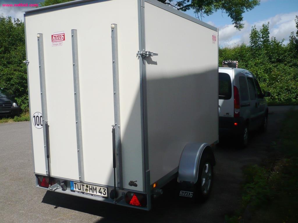 
Avtomobili in enoosne avtomobilske prikolice-4