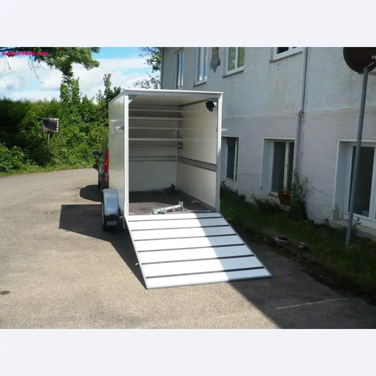 used car and single-axle trailer-6