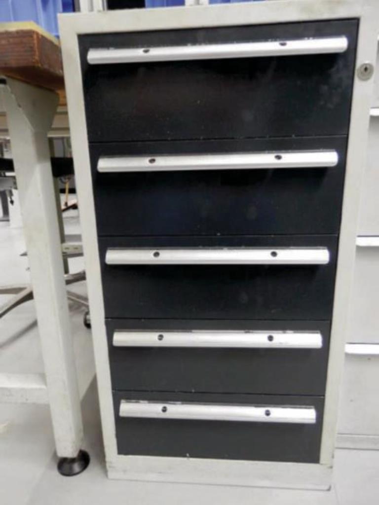 Gepflegte Bearbeitungszentren-3