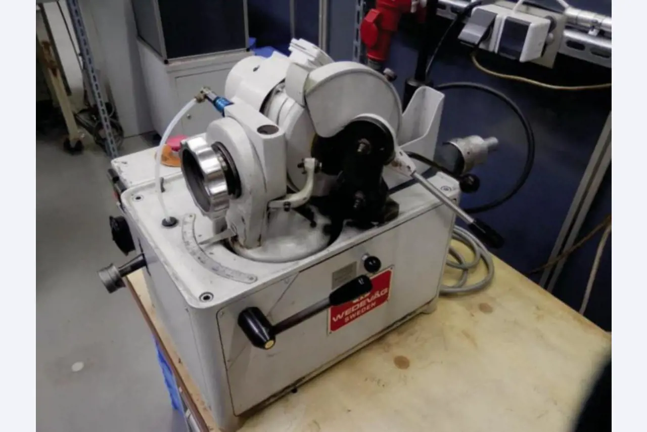 Gepflegte Bearbeitungszentren-4