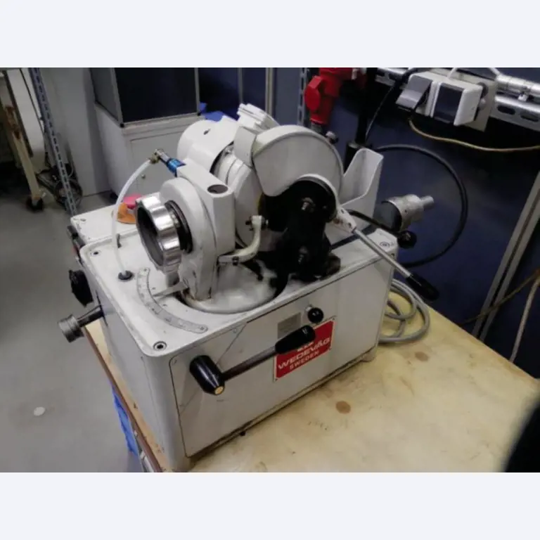 Gepflegte Bearbeitungszentren-4