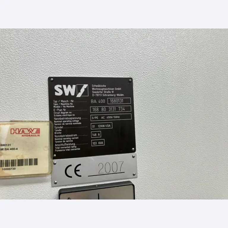 Gepflegte Bearbeitungszentren-3