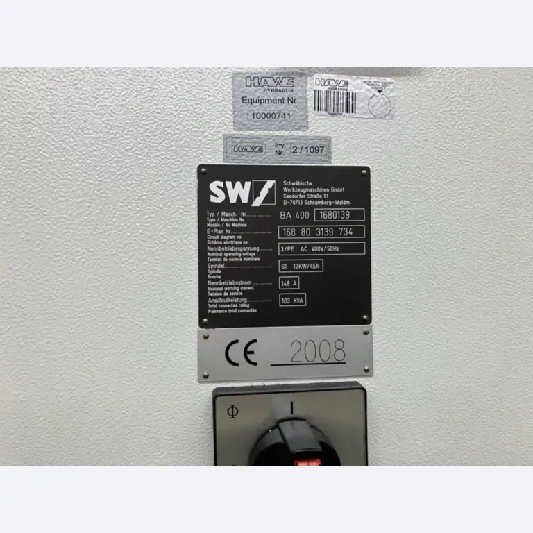 Gepflegte Bearbeitungszentren-3