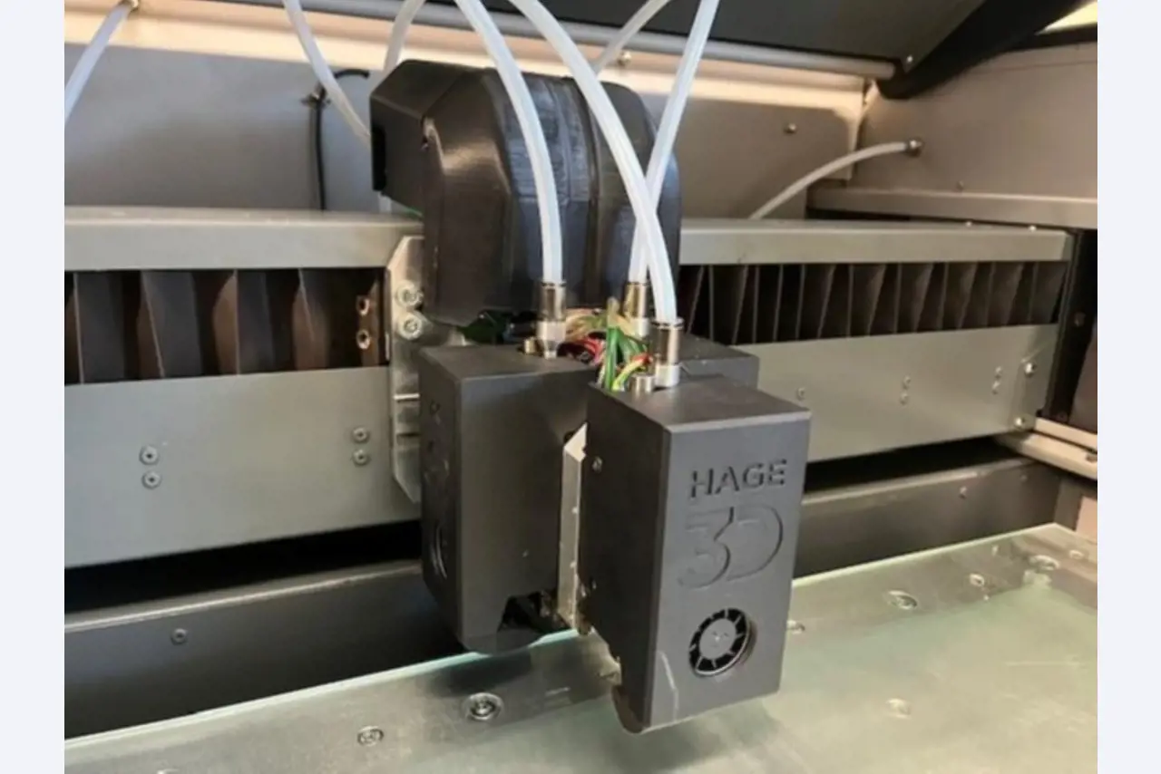 Gepflegte Bearbeitungszentren-4