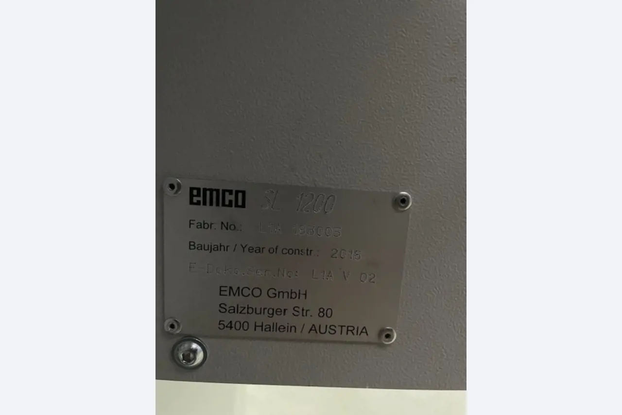 Well-maintained mechanical equipment-4