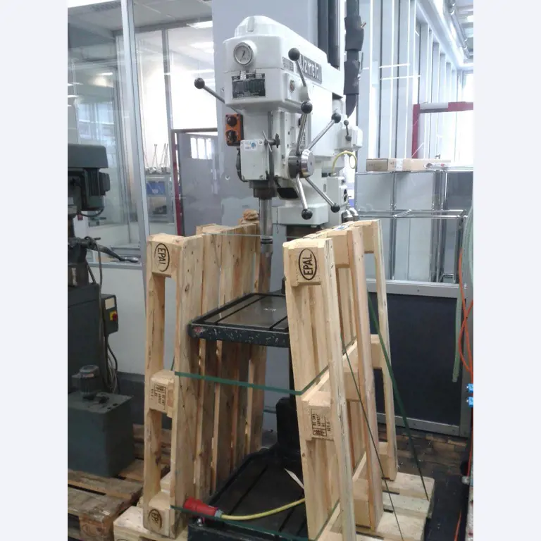 Gepflegte Bearbeitungszentren-1